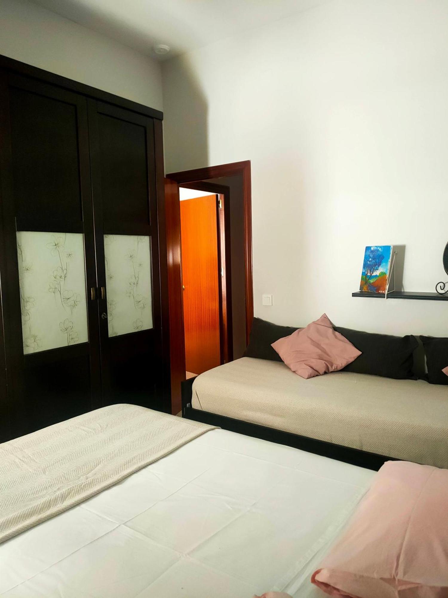 Apartamento En Pleno Centro De Cadiz Con Parking Economico Eksteriør billede